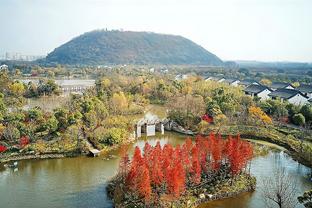 丢冠真赖凯恩？凯恩登场时拜仁已0-2落后，上场几分钟又遭点球打击